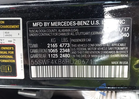 2017 Mercedes-Benz C 300 4Matic/Luxury 4Matic/Sport 4Matic z USA, uszkodzony, nr VIN 55SWF4KB6HU206711